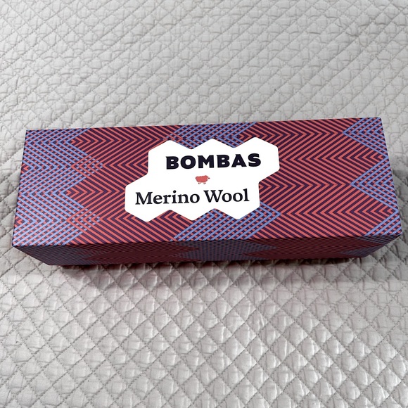 Bombas Other - Bombas Merino Wool calf/Crew socks - 4 pairs - Large - New 🛍️